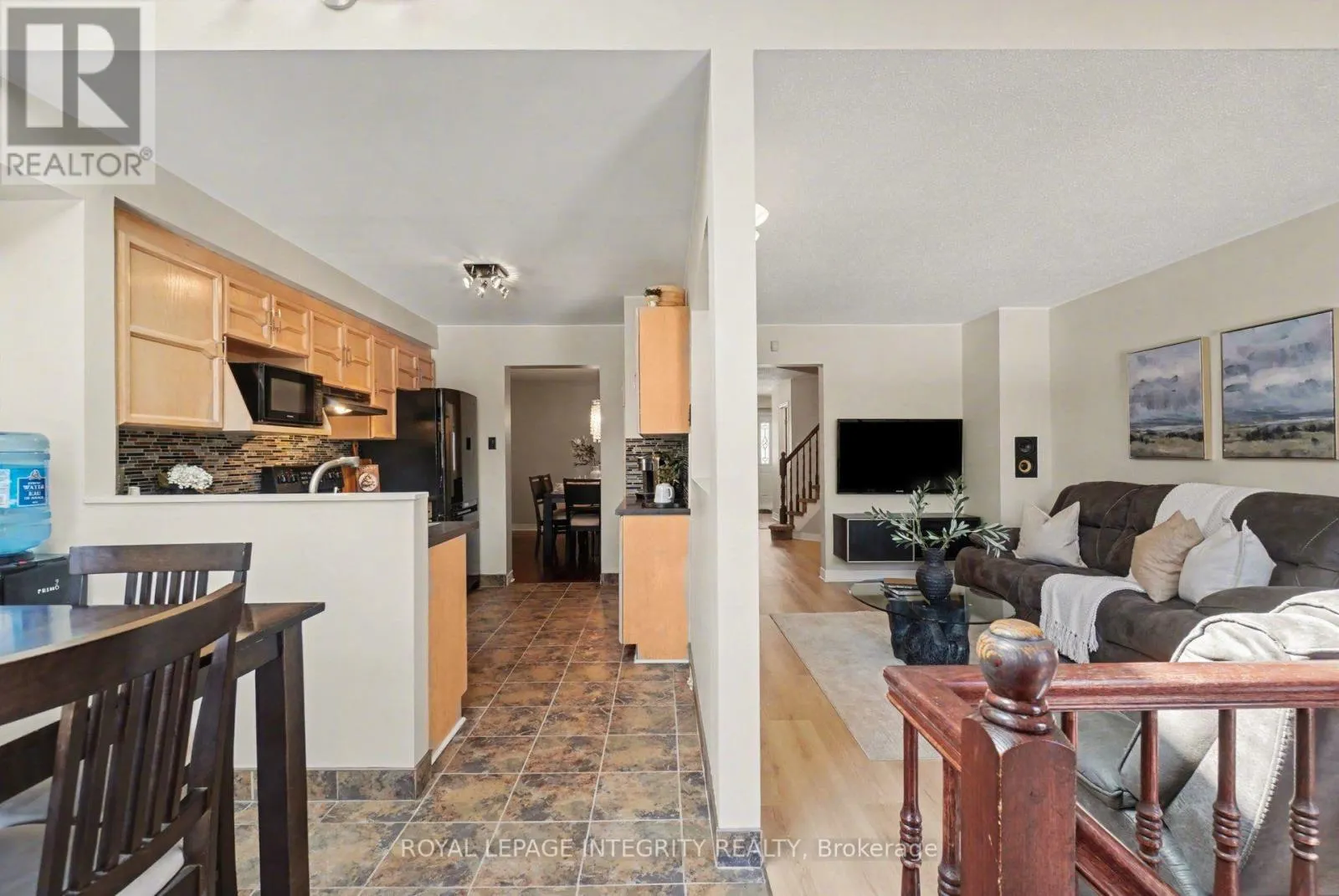 52 BLACKDOME CRESCENT