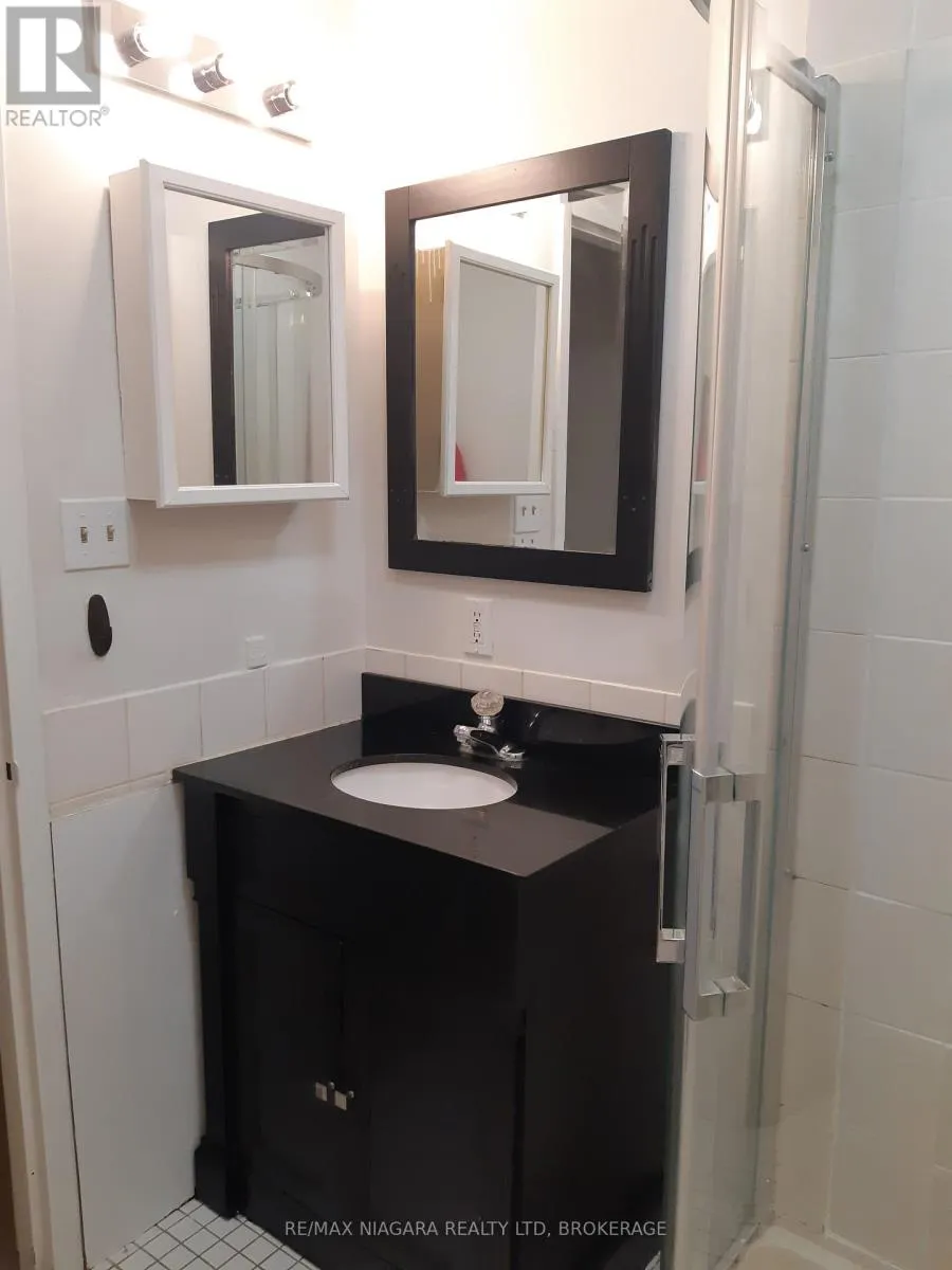 UNIT 1 - 109 GEORGE STREET #Unit 1