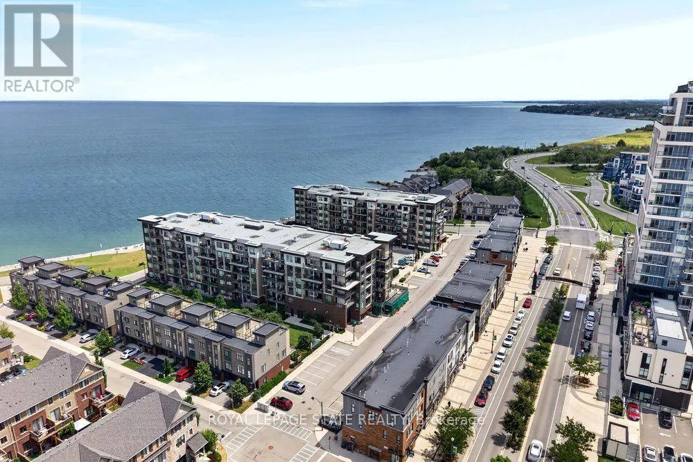 511 - 10 ESPLANADE LANE