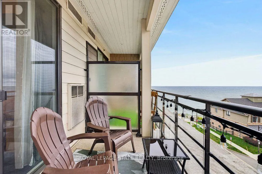 511 - 10 ESPLANADE LANE