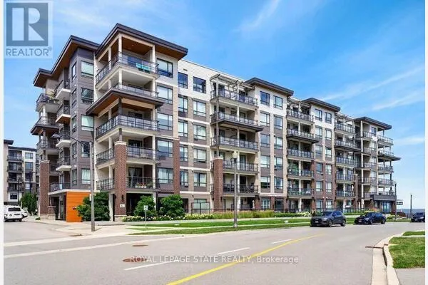 511 - 10 ESPLANADE LANE