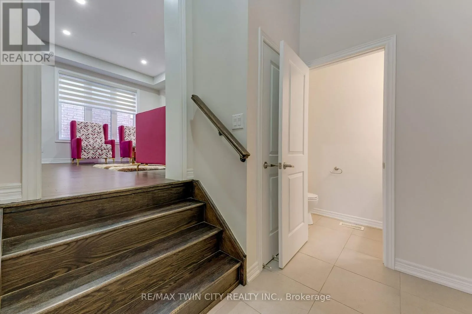 106 HALDIMAND STREET