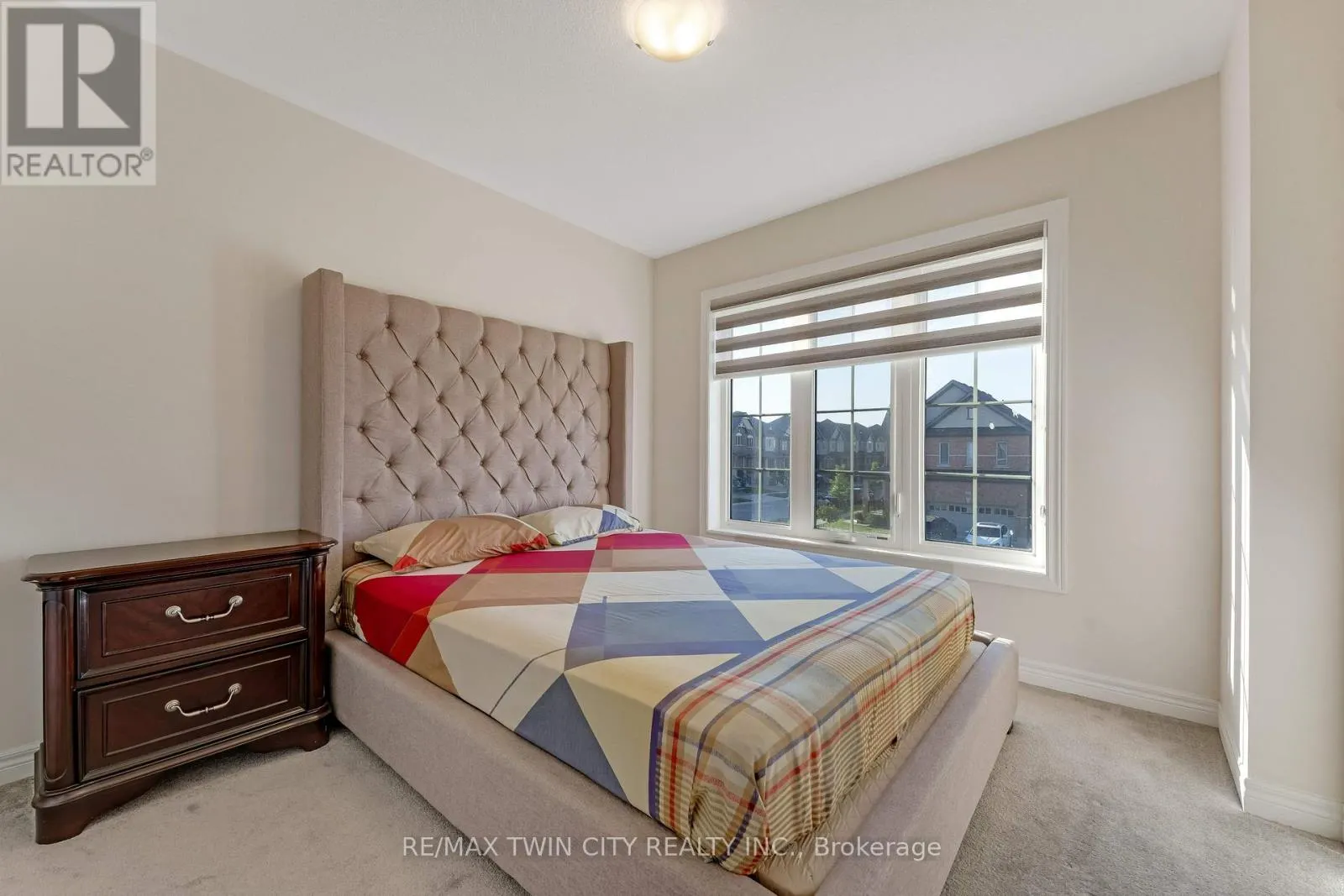 106 HALDIMAND STREET