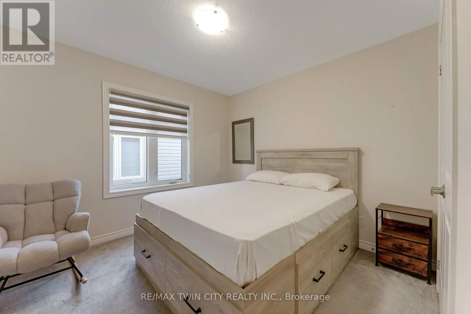 106 HALDIMAND STREET
