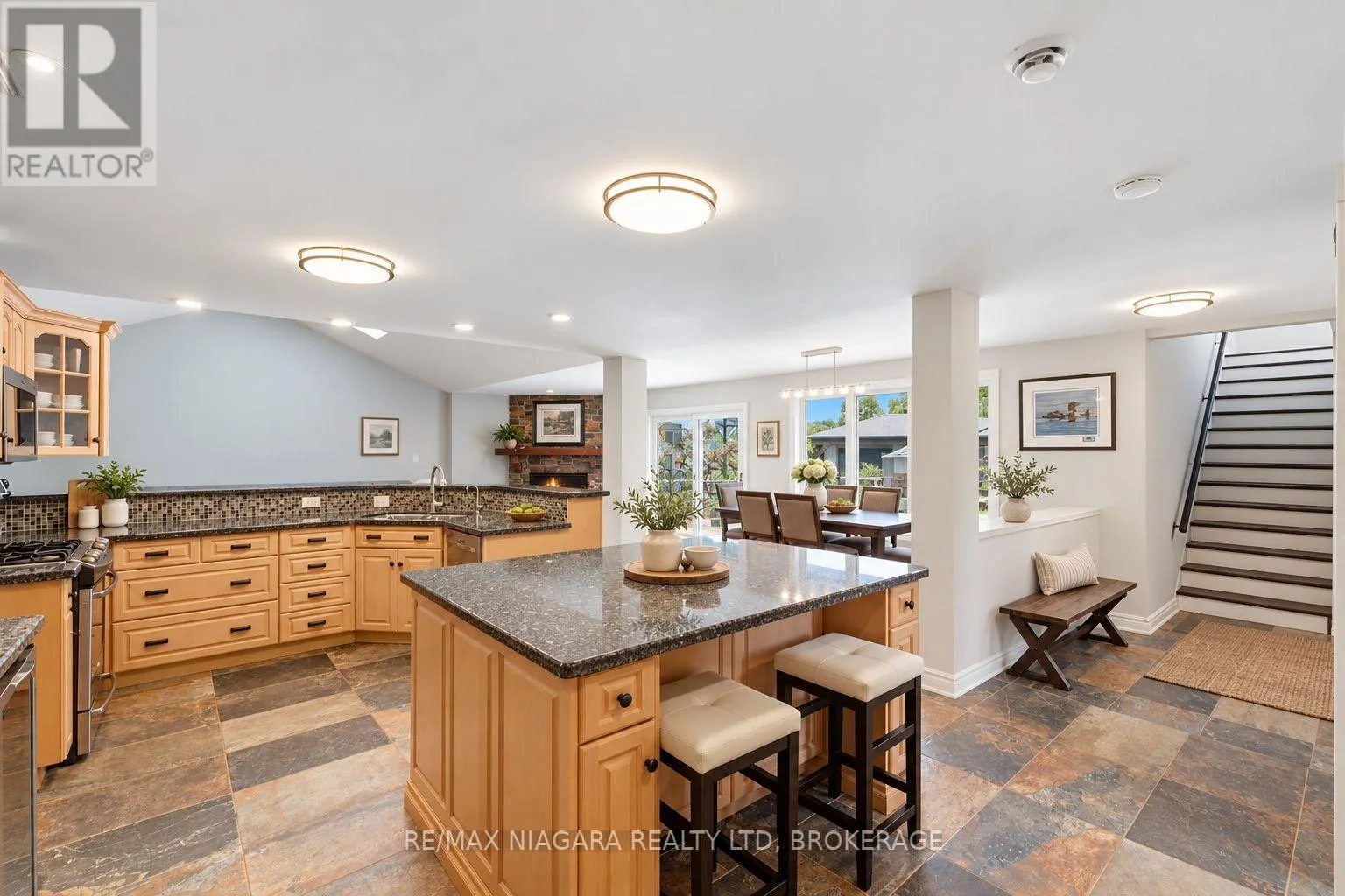 551 DARBY ROAD