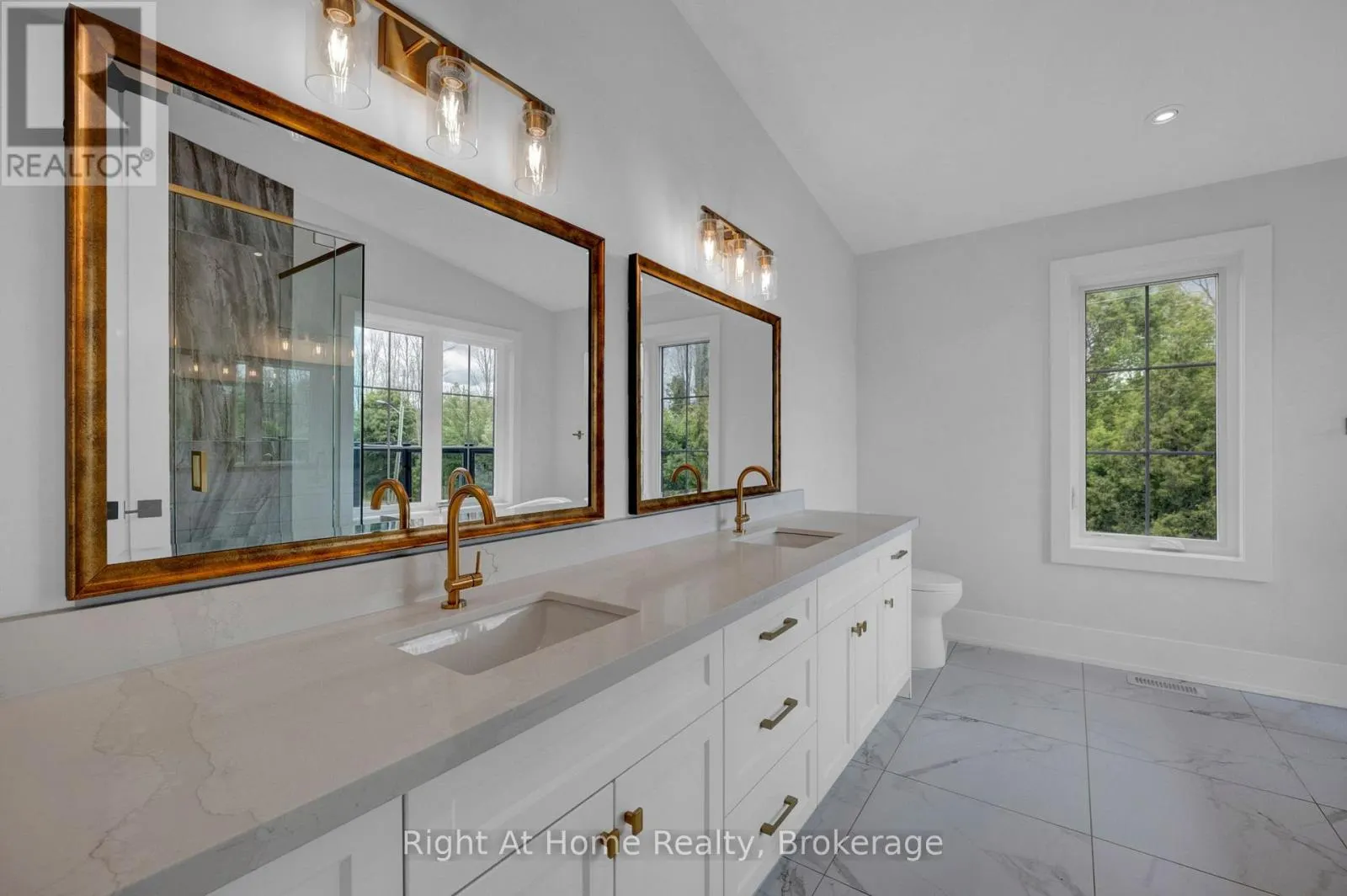 213 SUZANNE MESS BOULEVARD