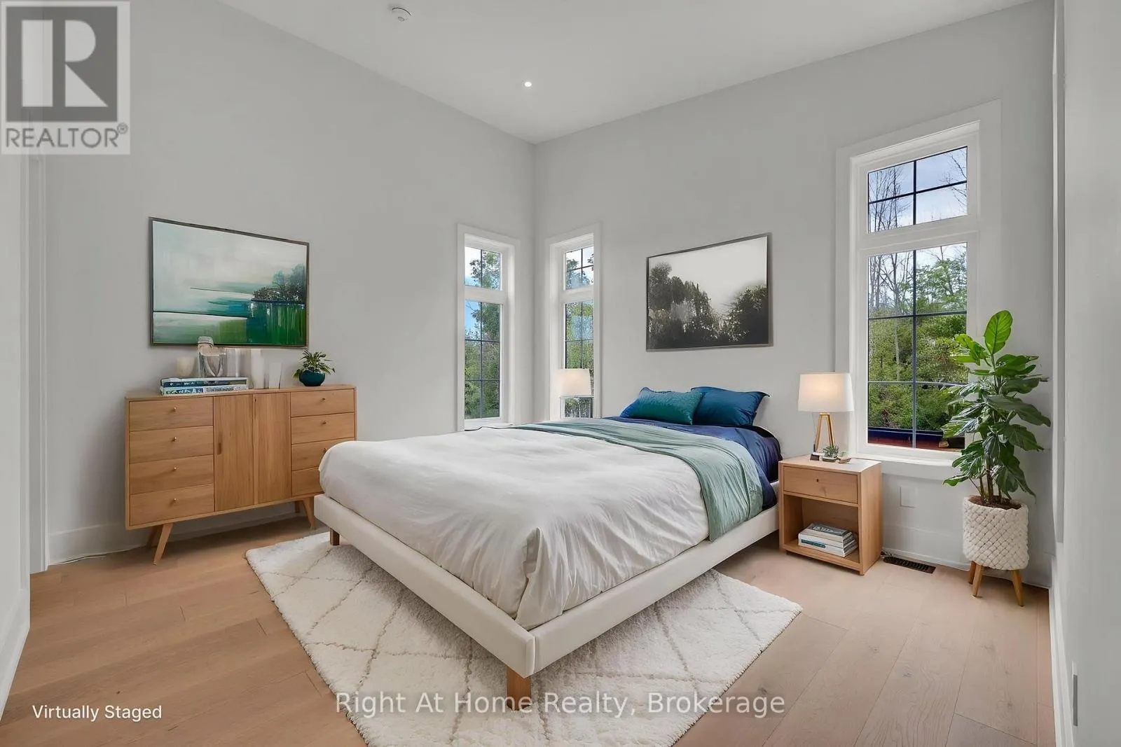 213 SUZANNE MESS BOULEVARD