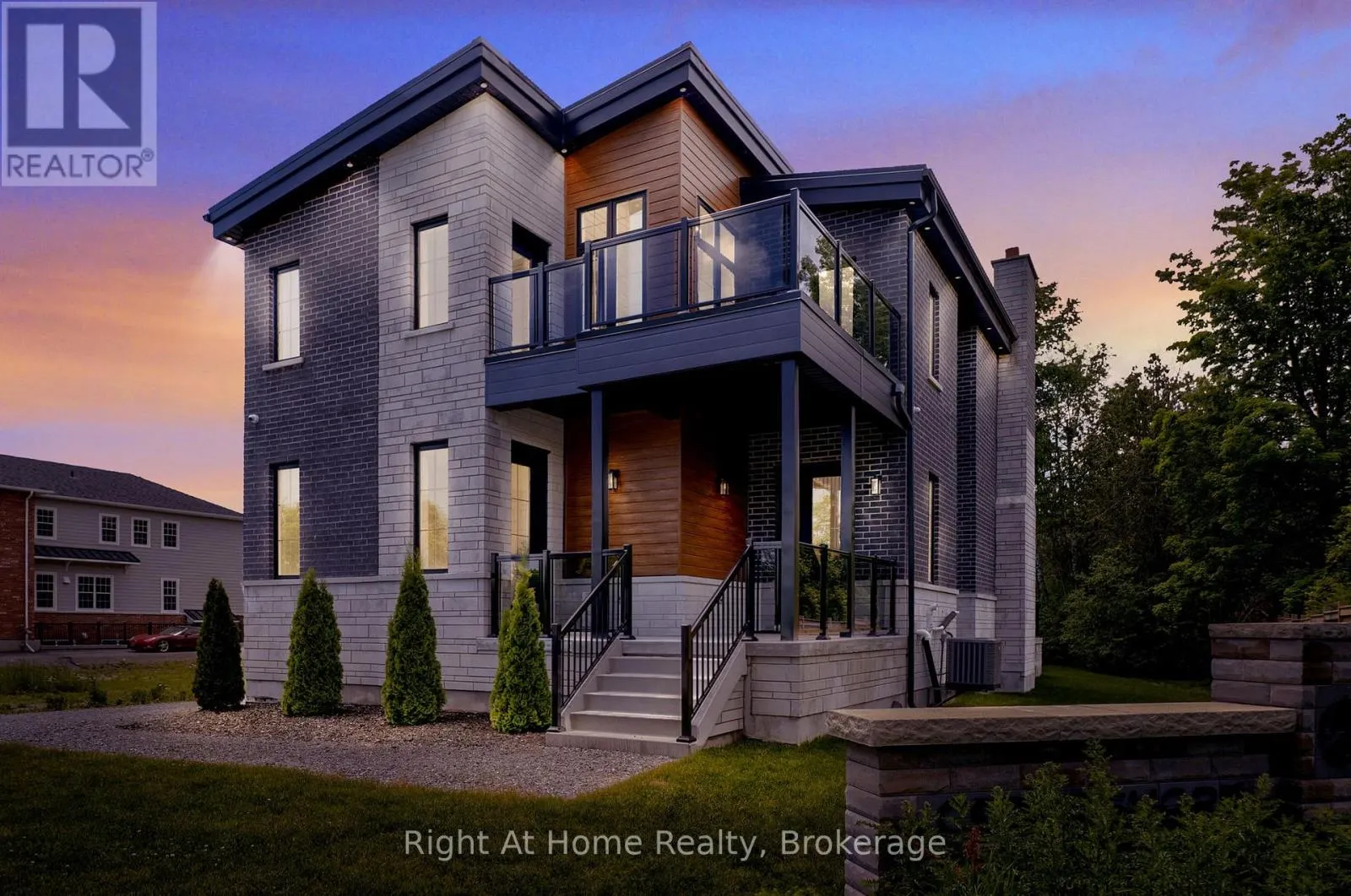 213 SUZANNE MESS BOULEVARD