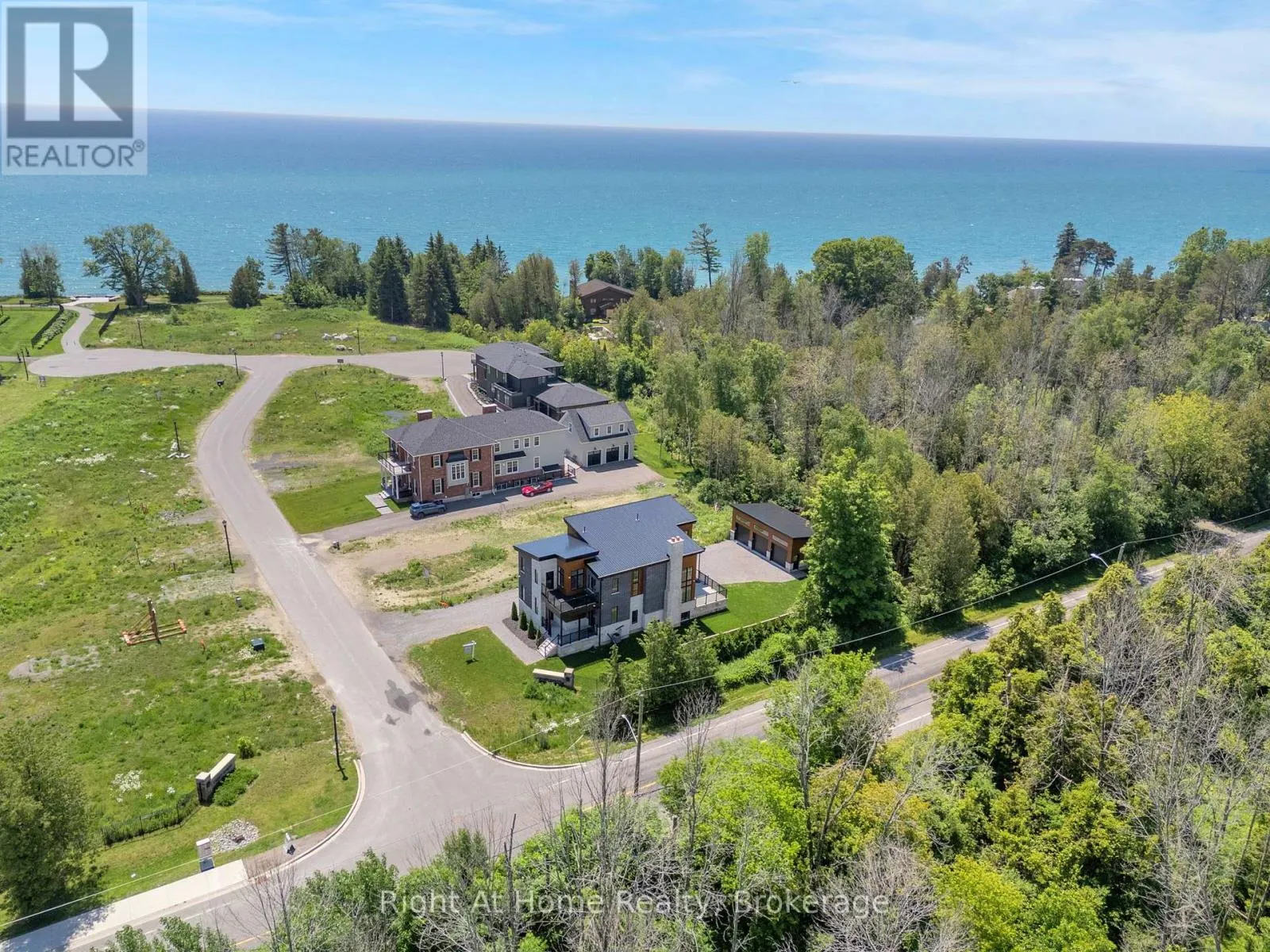 213 SUZANNE MESS BOULEVARD