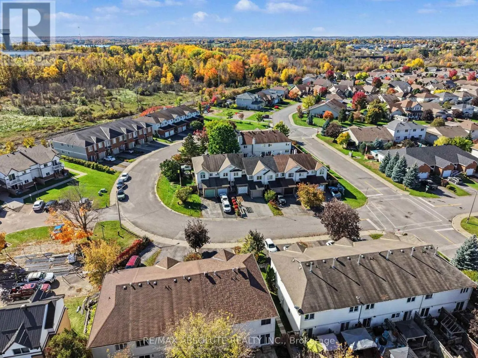 13 SPRUCE CRESCENT