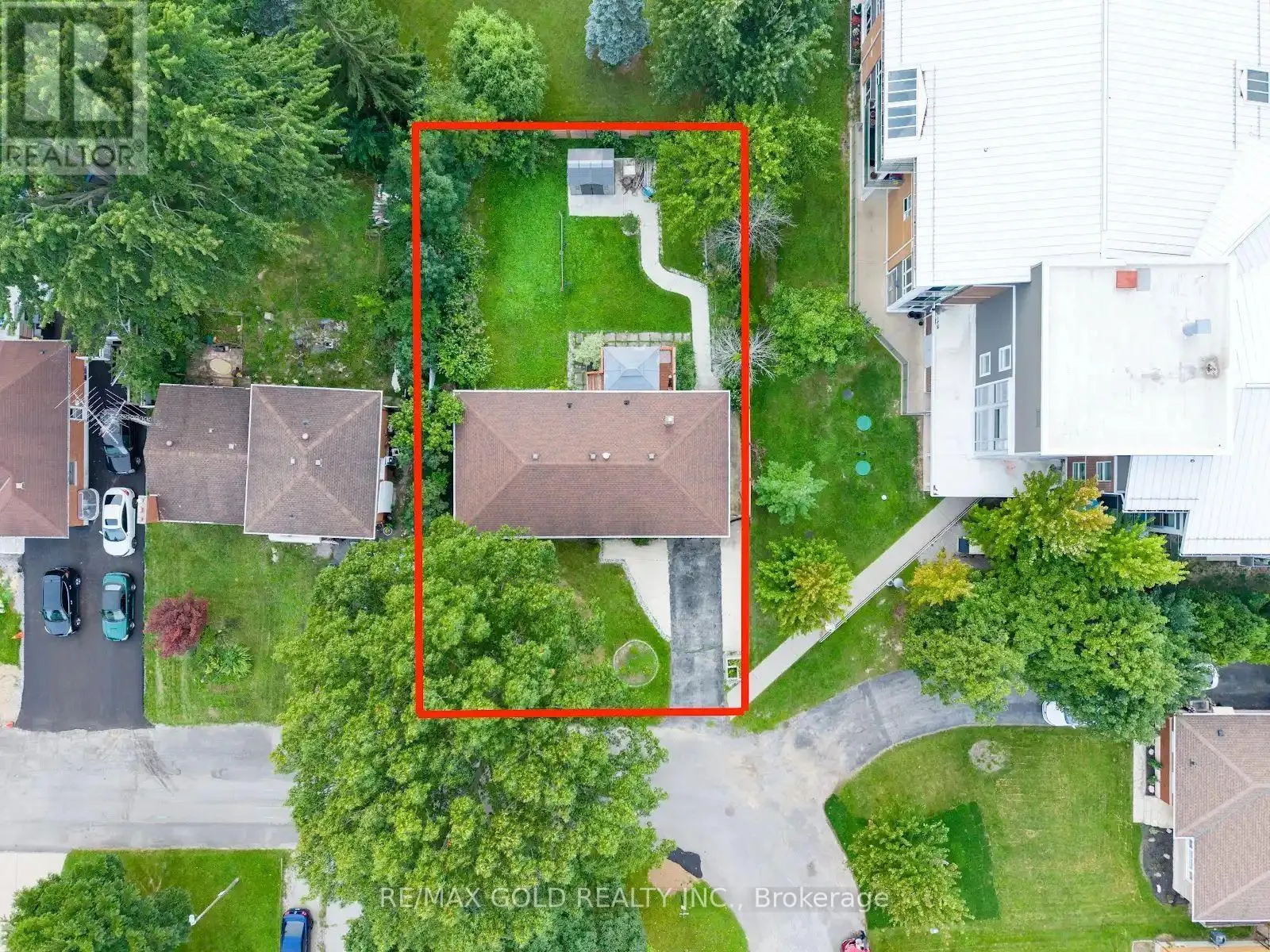16 BRADEN AVENUE