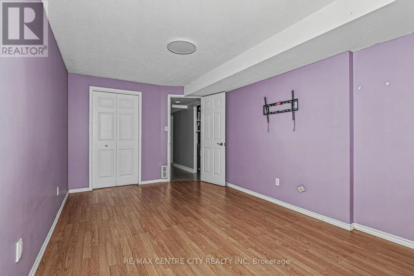 37 JUNO DRIVE