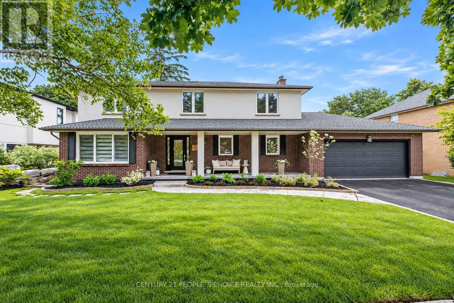 7 CARL CRESCENT