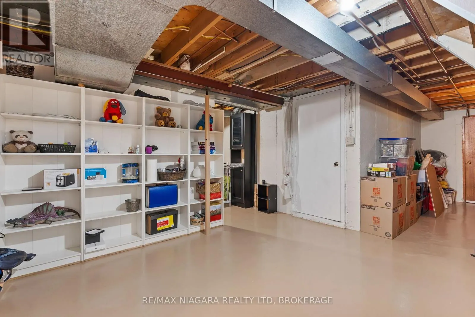 31 JESSICA DRIVE