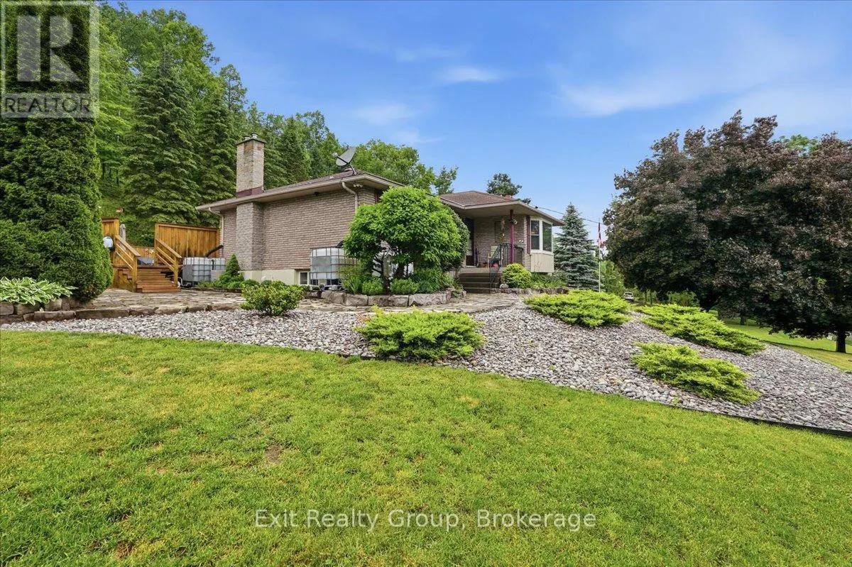 427 TOWNSEND ROAD