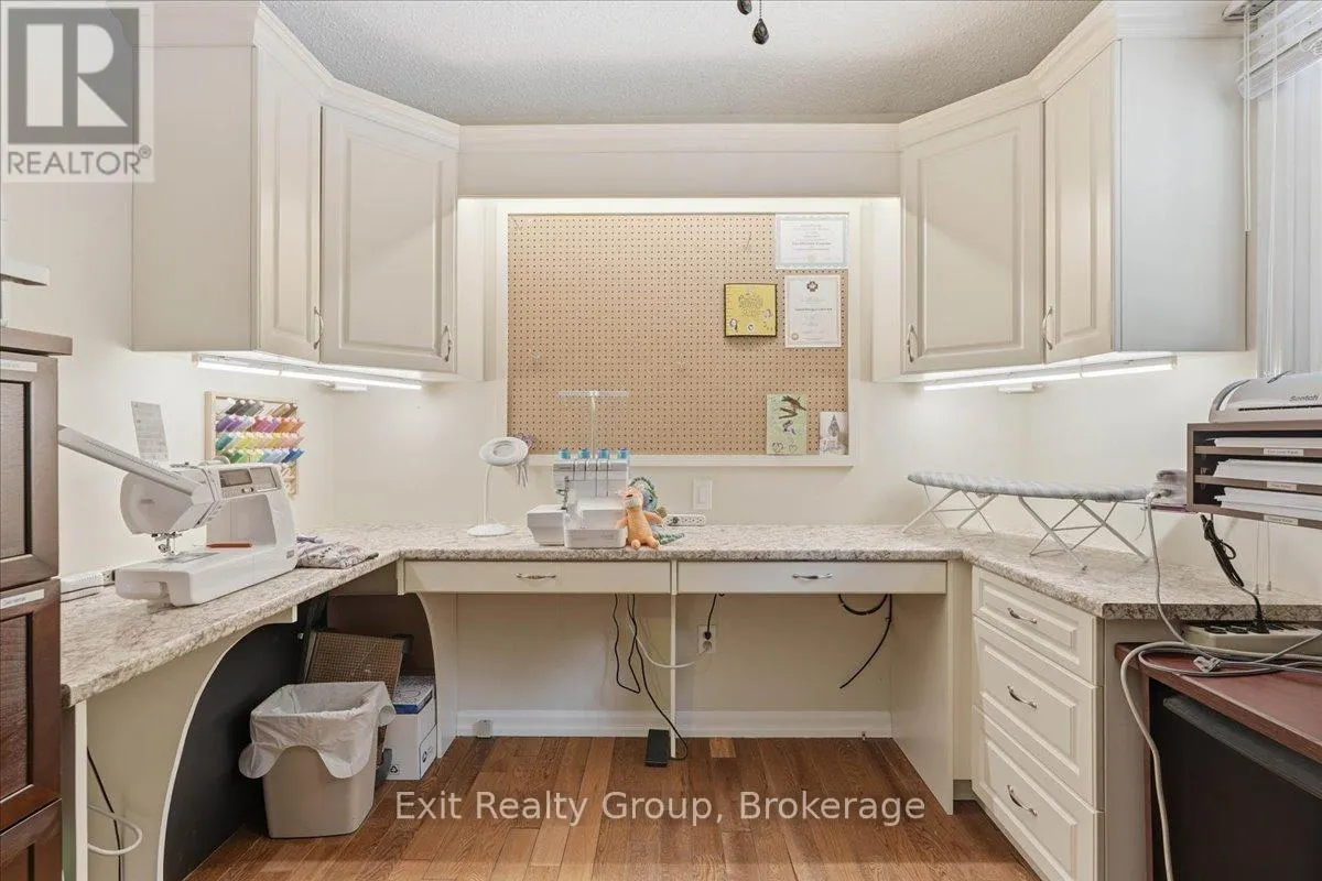 427 TOWNSEND ROAD