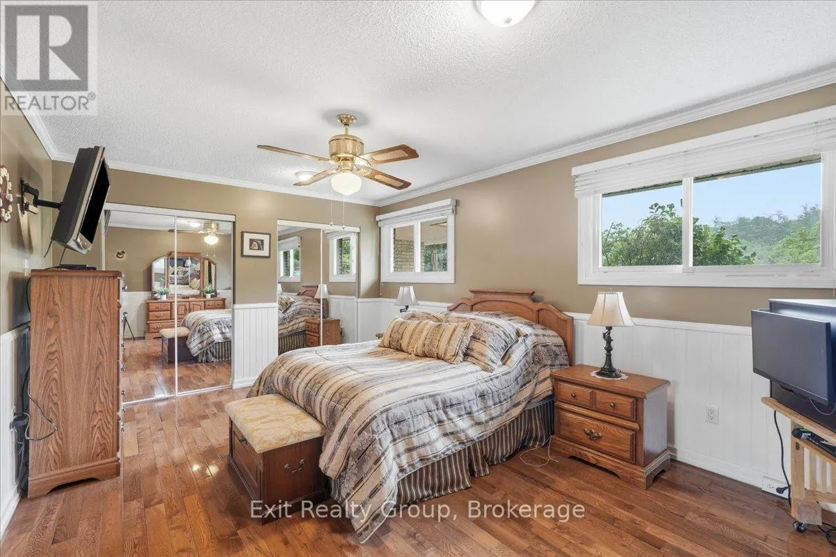 427 TOWNSEND ROAD