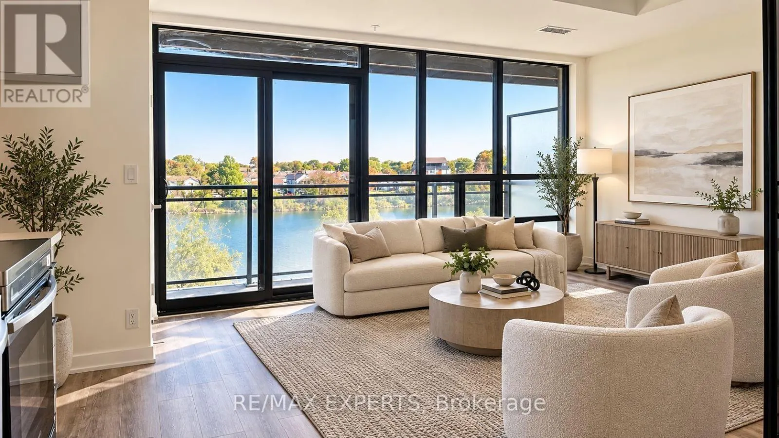 336 - 350 PRINCE CHARLES DRIVE