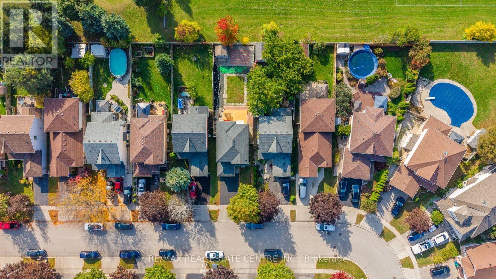 52 CRAWFORD CRESCENT