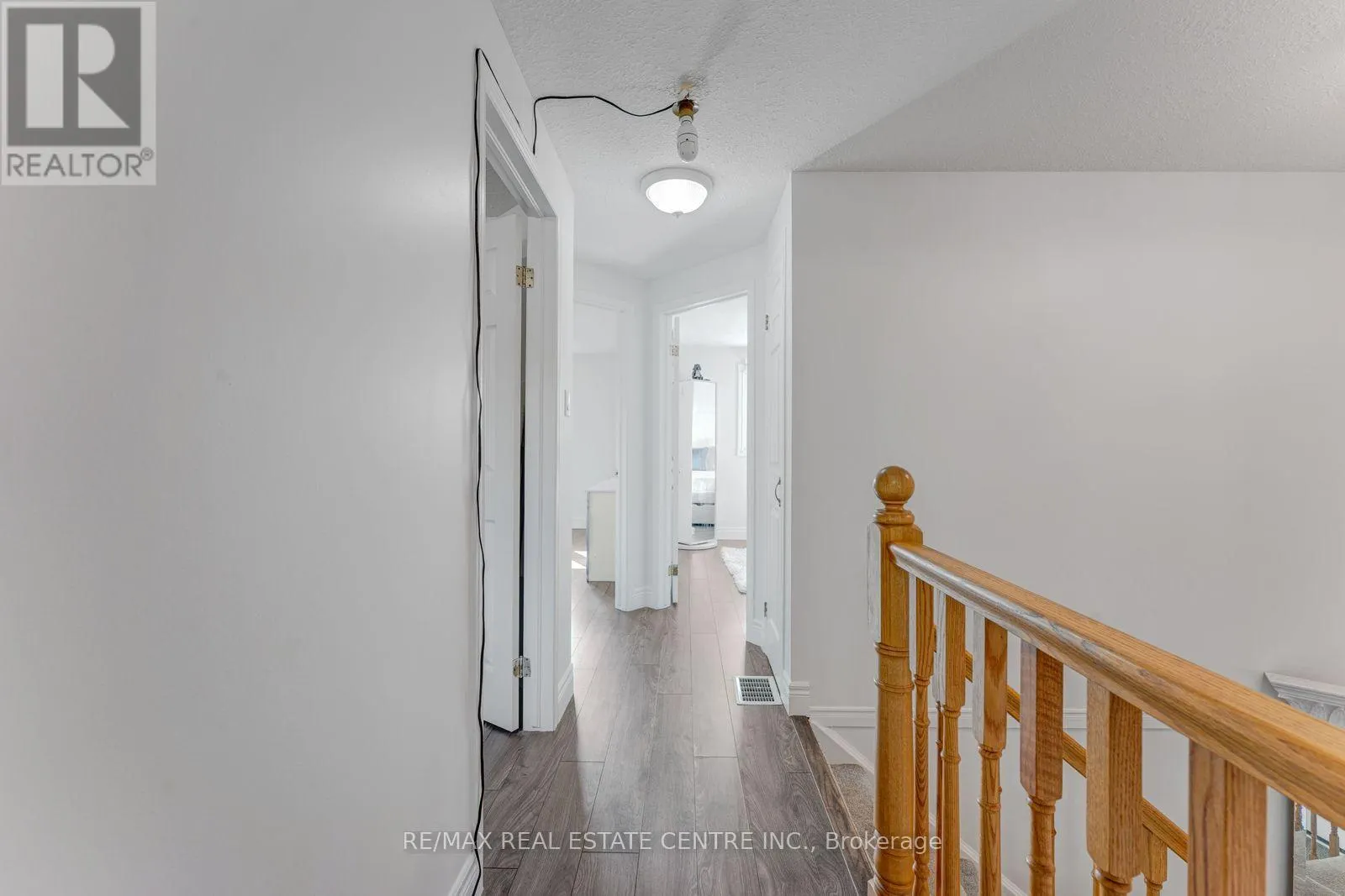 52 CRAWFORD CRESCENT