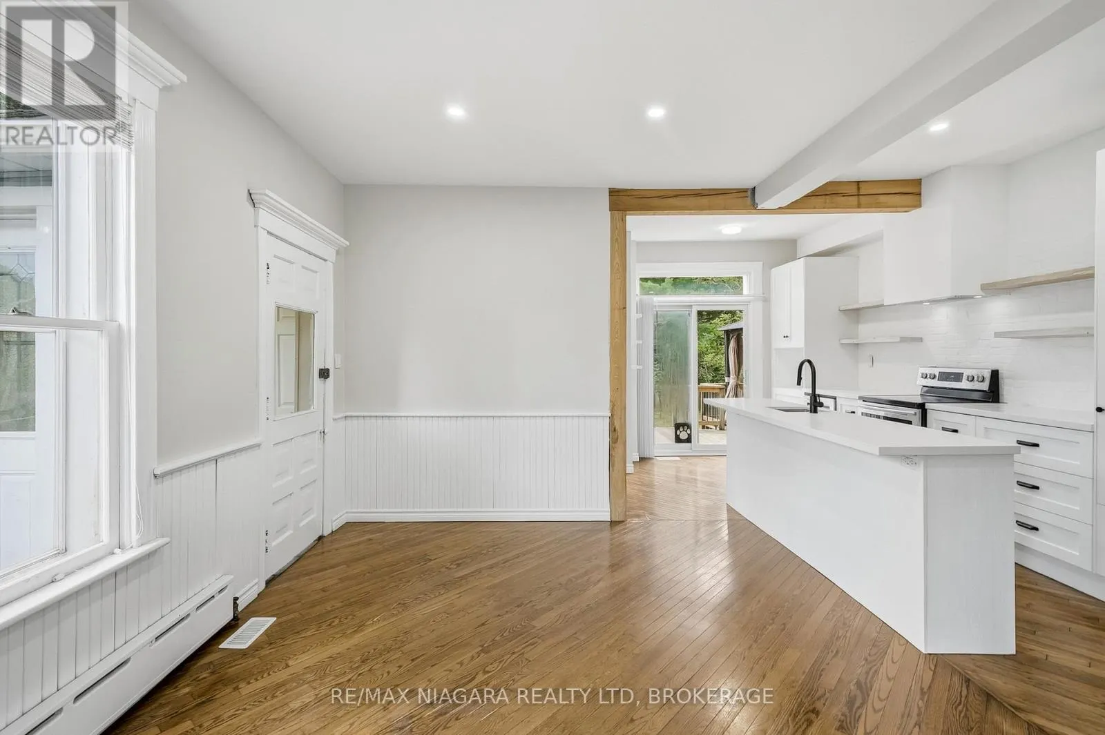 181 CHIPPAWA ROAD