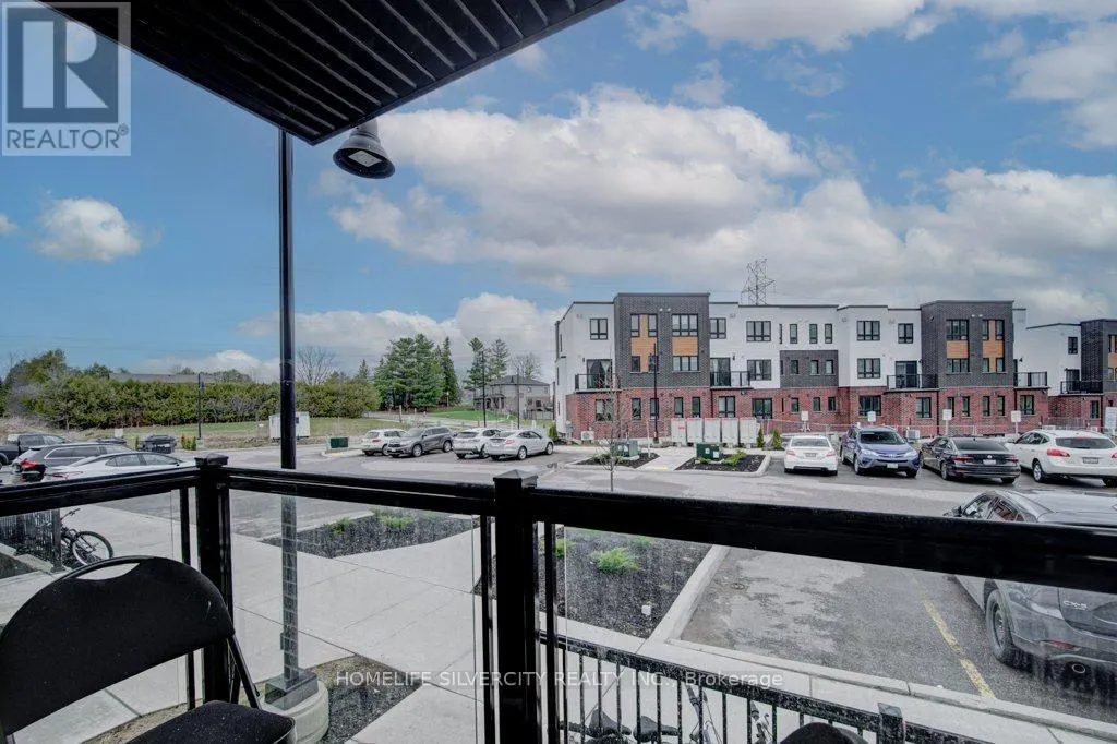 #18 - 235 CHAPEL HILL DRIVE