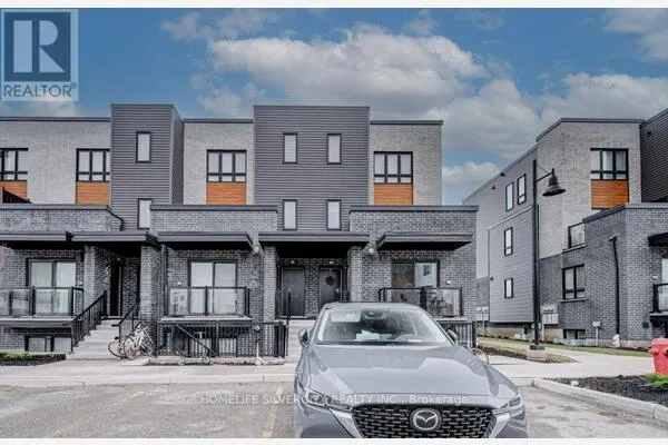 #18 - 235 CHAPEL HILL DRIVE
