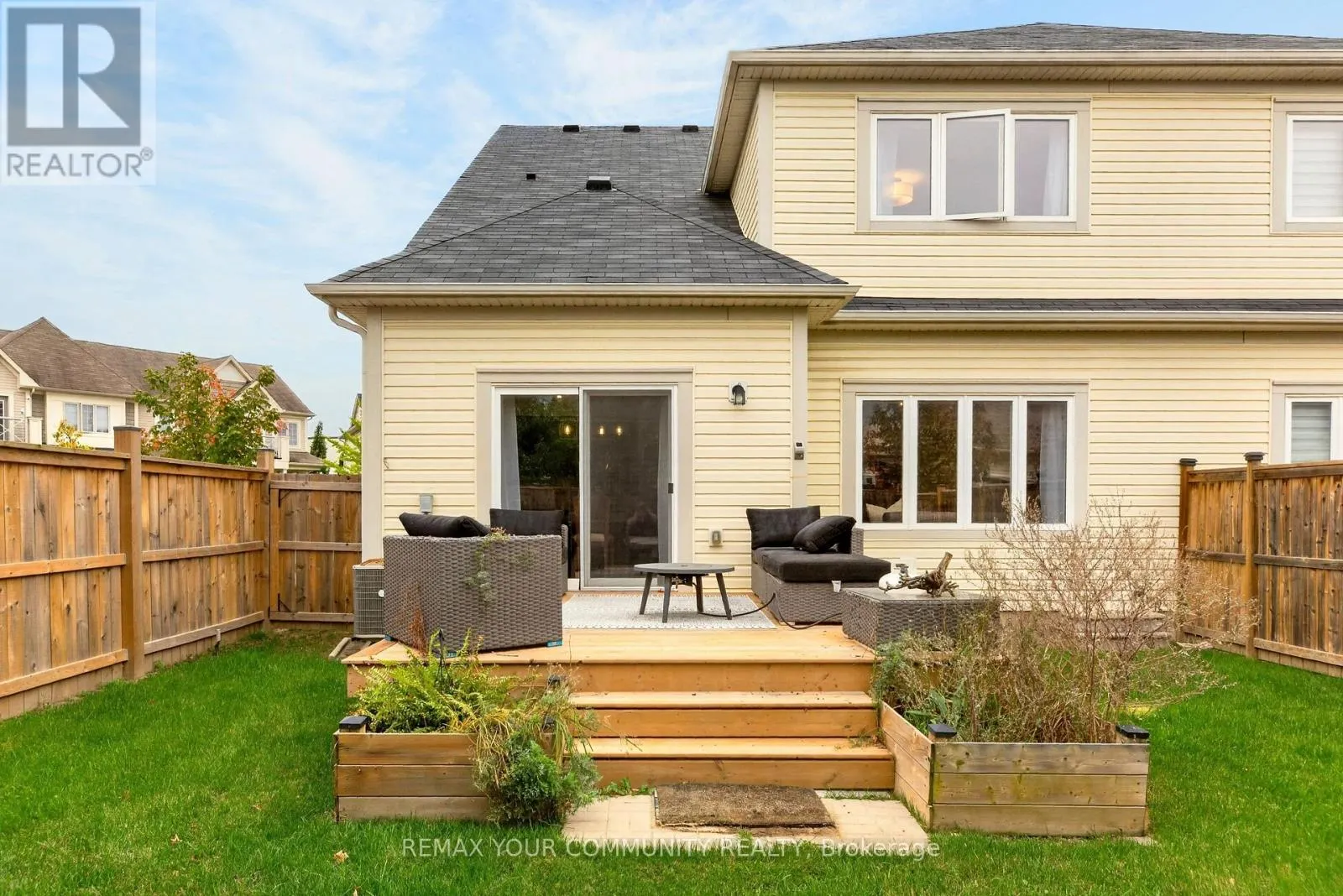 55 DOMINION CRESCENT