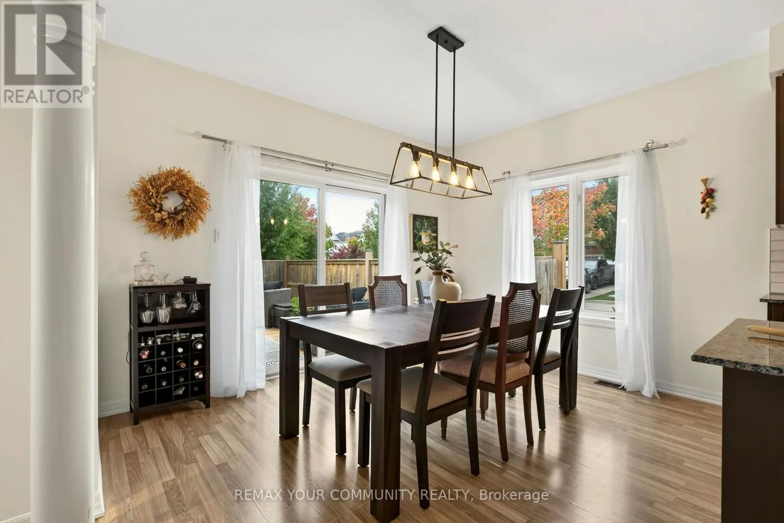 55 DOMINION CRESCENT
