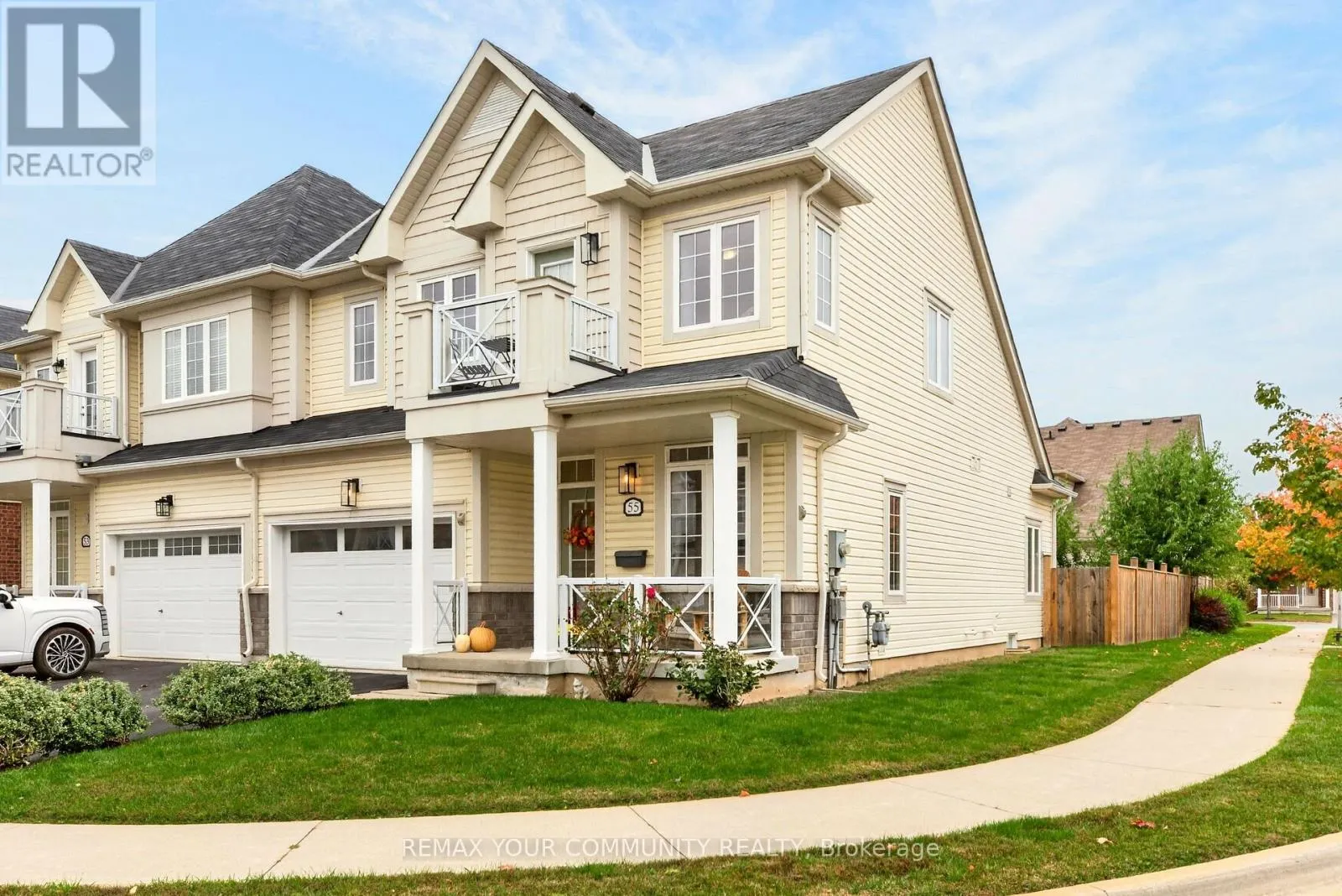 55 DOMINION CRESCENT