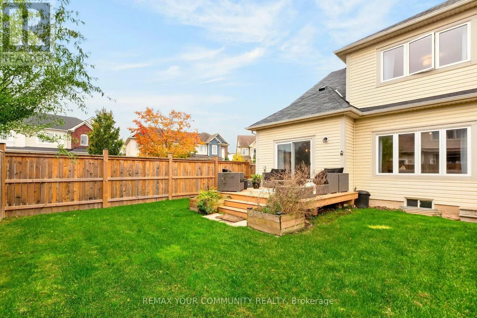 55 DOMINION CRESCENT