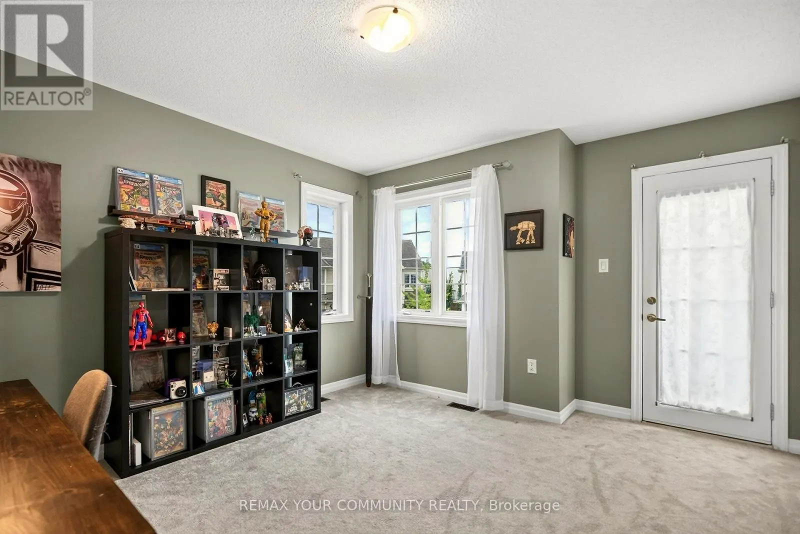 55 DOMINION CRESCENT
