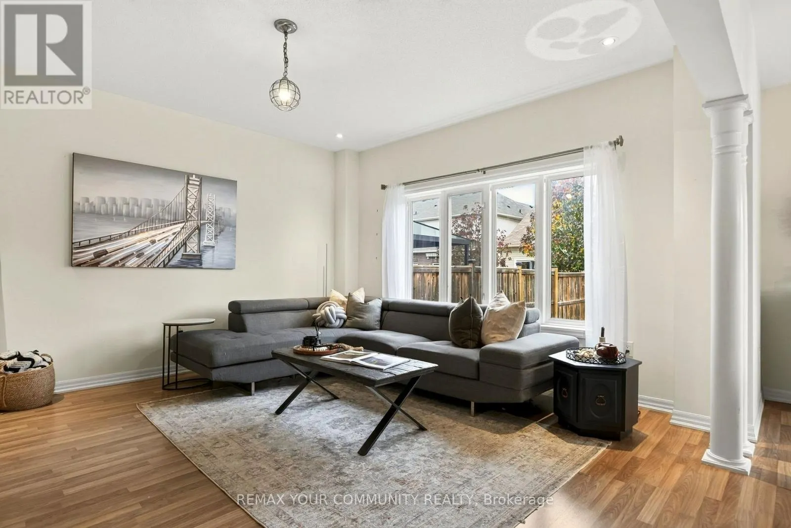 55 DOMINION CRESCENT
