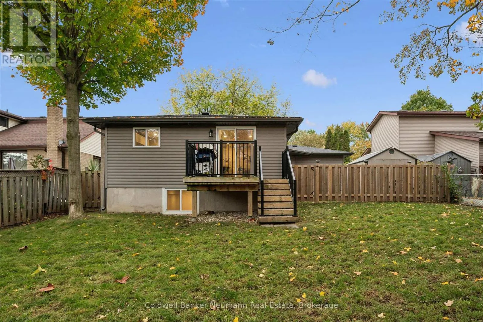 27 ASPEN VALLEY CRESCENT