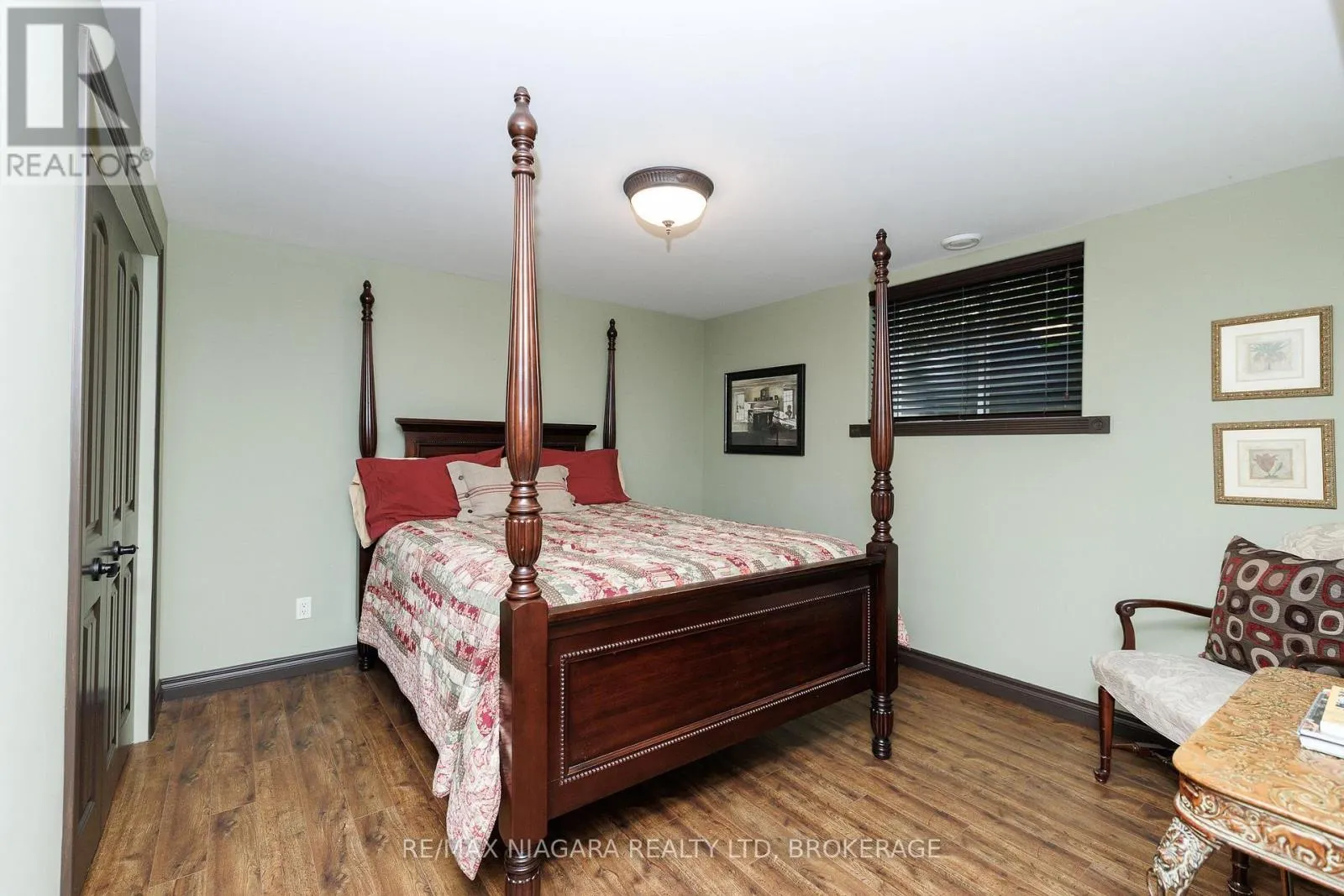 10 - 310 RIDGE ROAD S #10