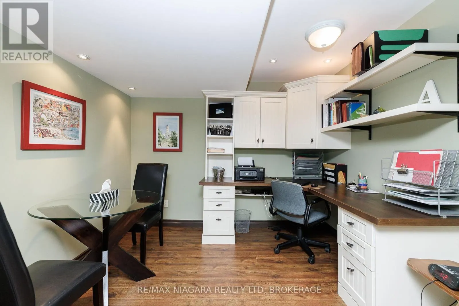 10 - 310 RIDGE ROAD S #10