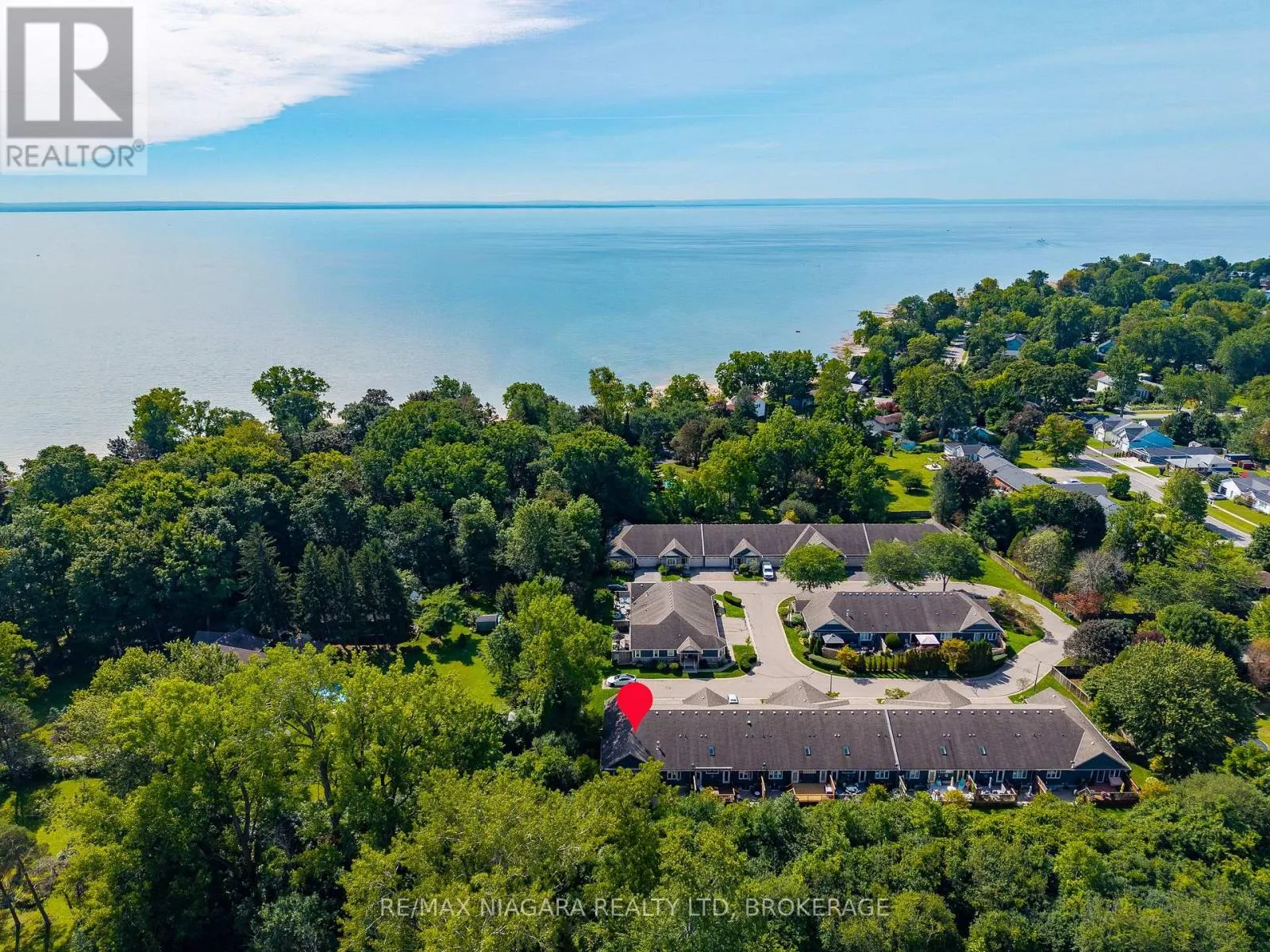 10 - 310 RIDGE ROAD S #10
