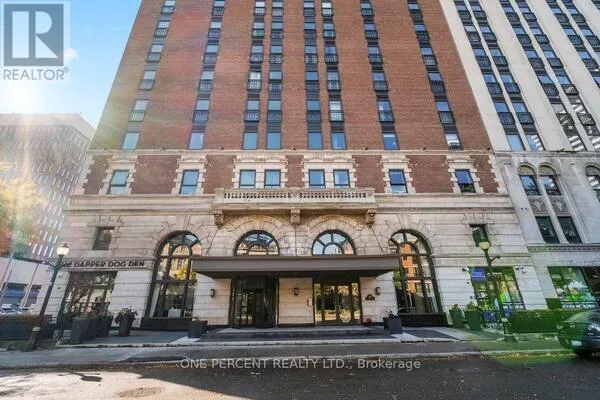 401 - 112 KING STREET E