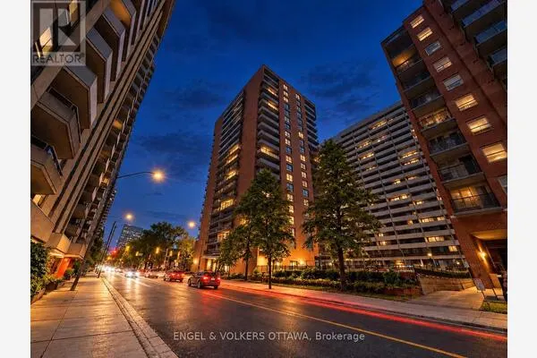 606 - 475 LAURIER AVENUE W