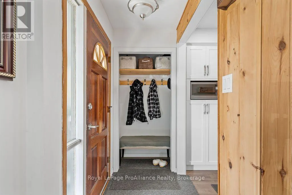 159 SINGLETON DRIVE