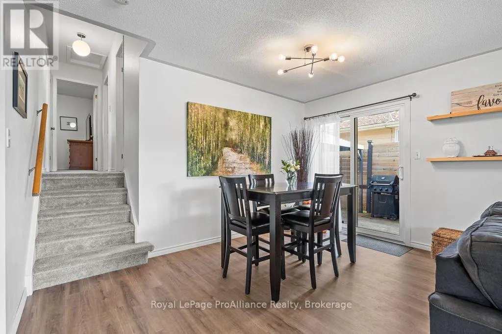 159 SINGLETON DRIVE