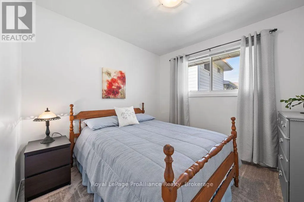 159 SINGLETON DRIVE