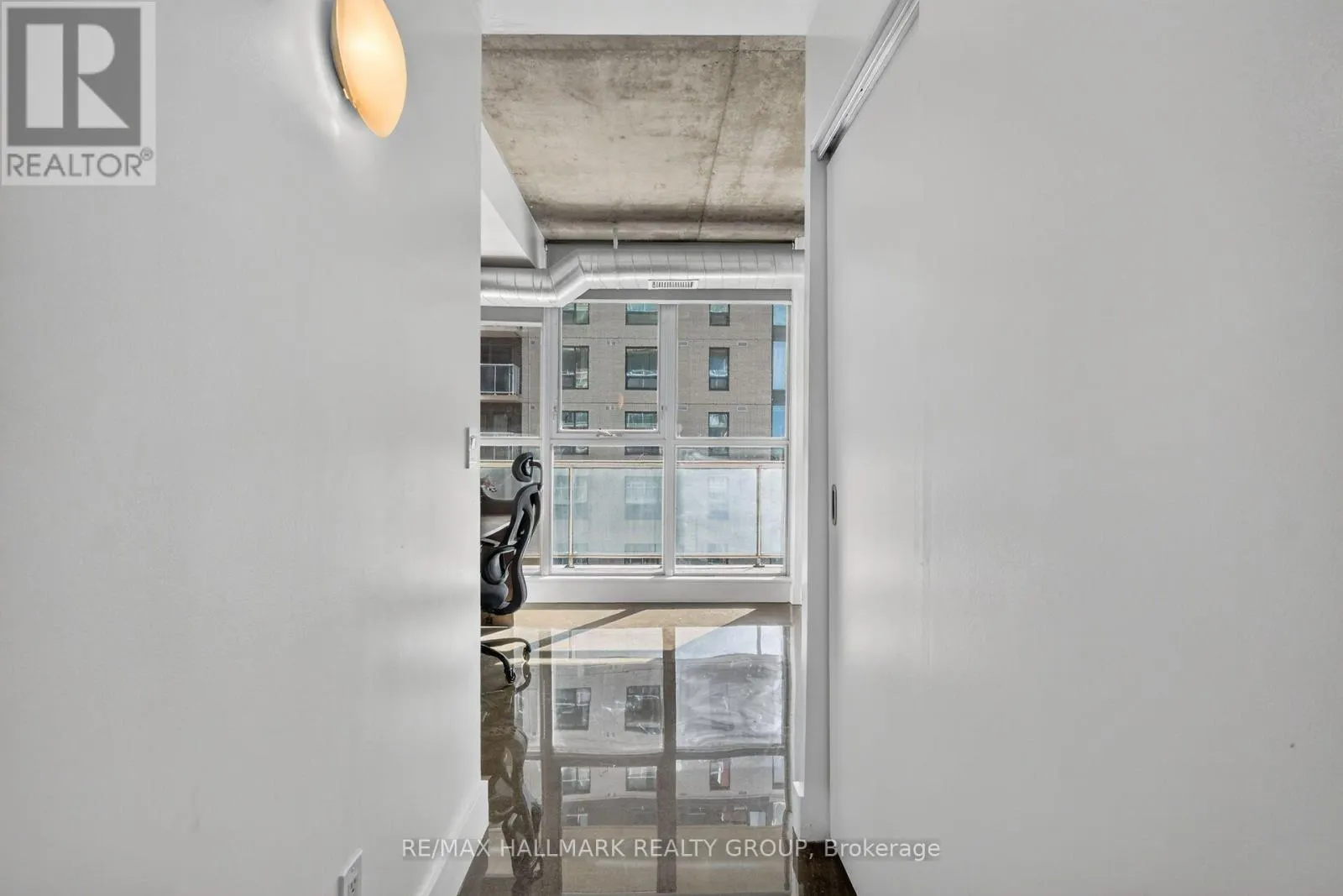 1206 - 179 GEORGE STREET