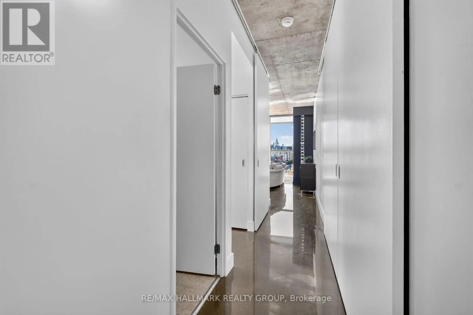 1206 - 179 GEORGE STREET