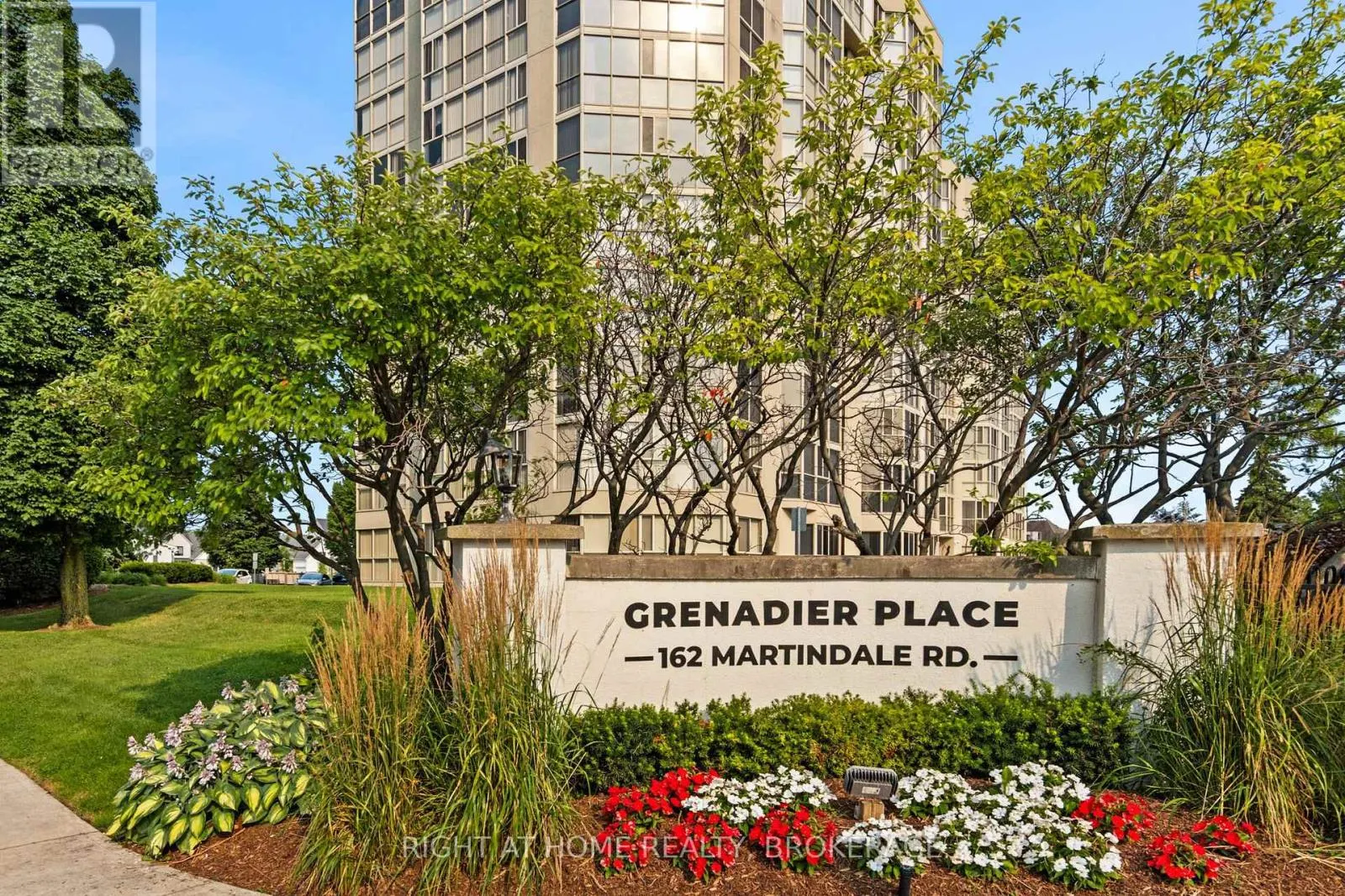 801 - 162 MARTINDALE ROAD #801