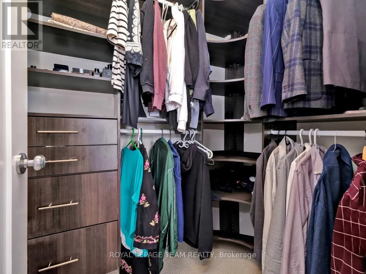 732 BRIAN GOOD AVENUE