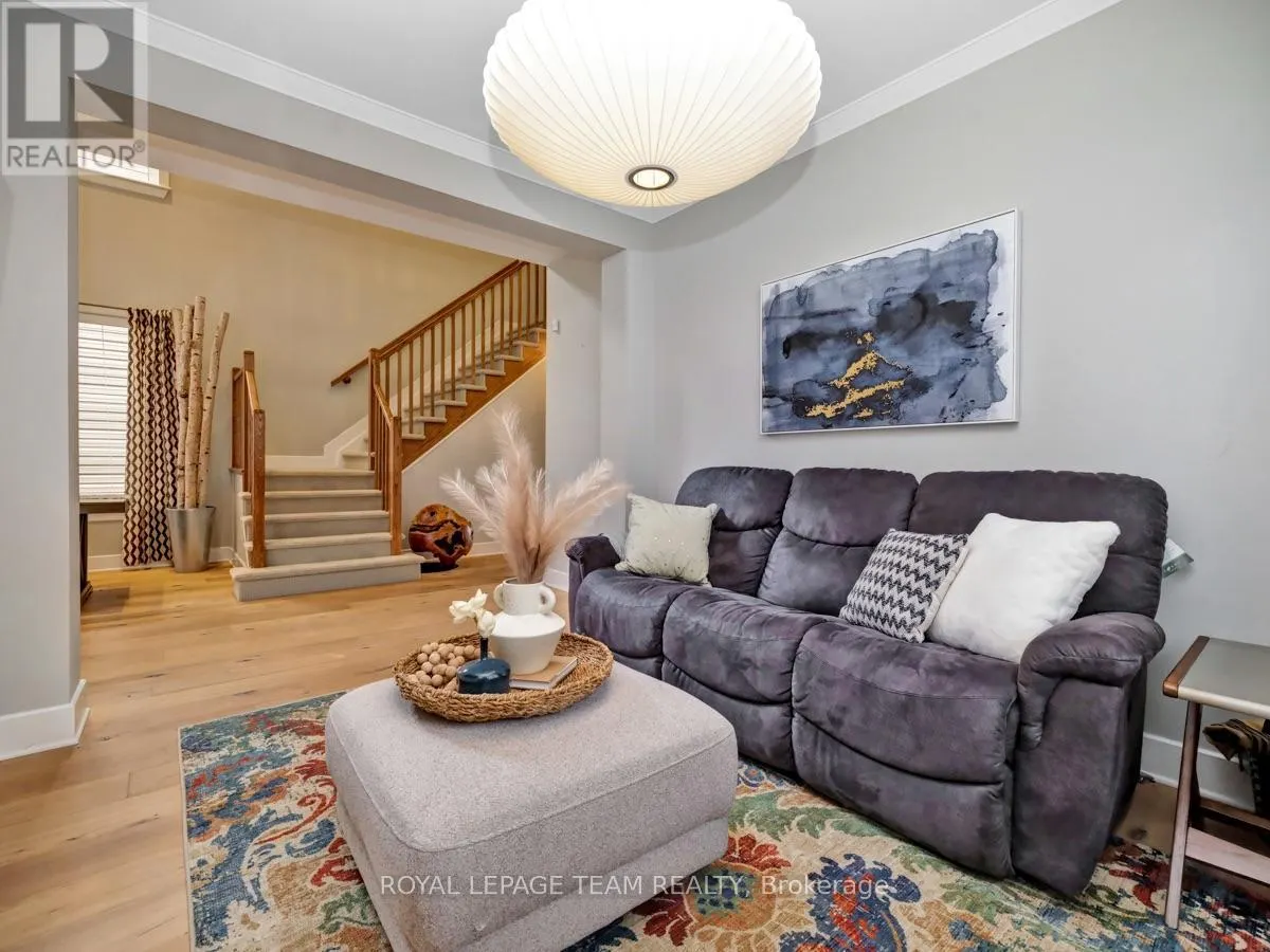 732 BRIAN GOOD AVENUE