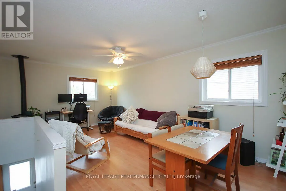 49 BAYSWATER AVENUE
