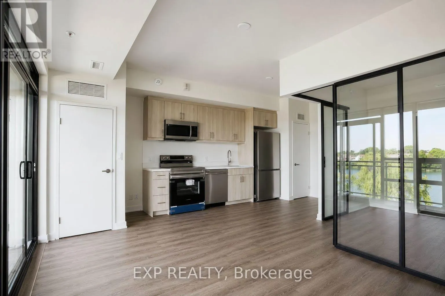 221 - 350 PRINCE CHARLES DRIVE S #221