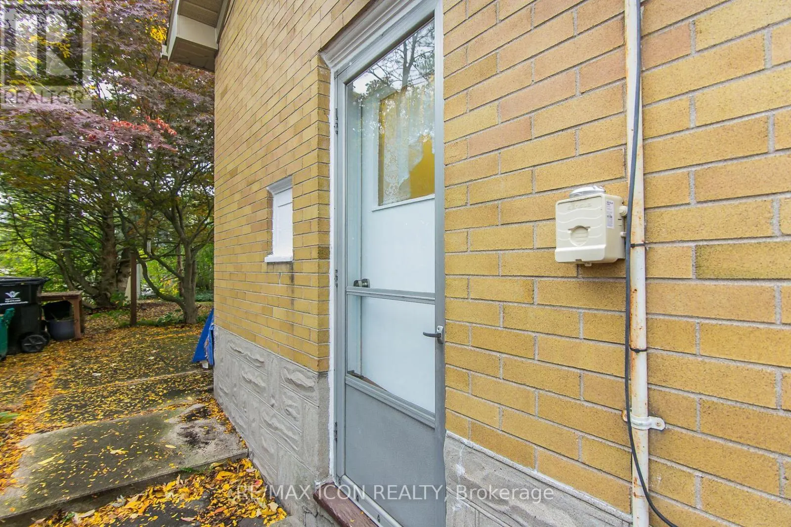 201 DAWSON STREET